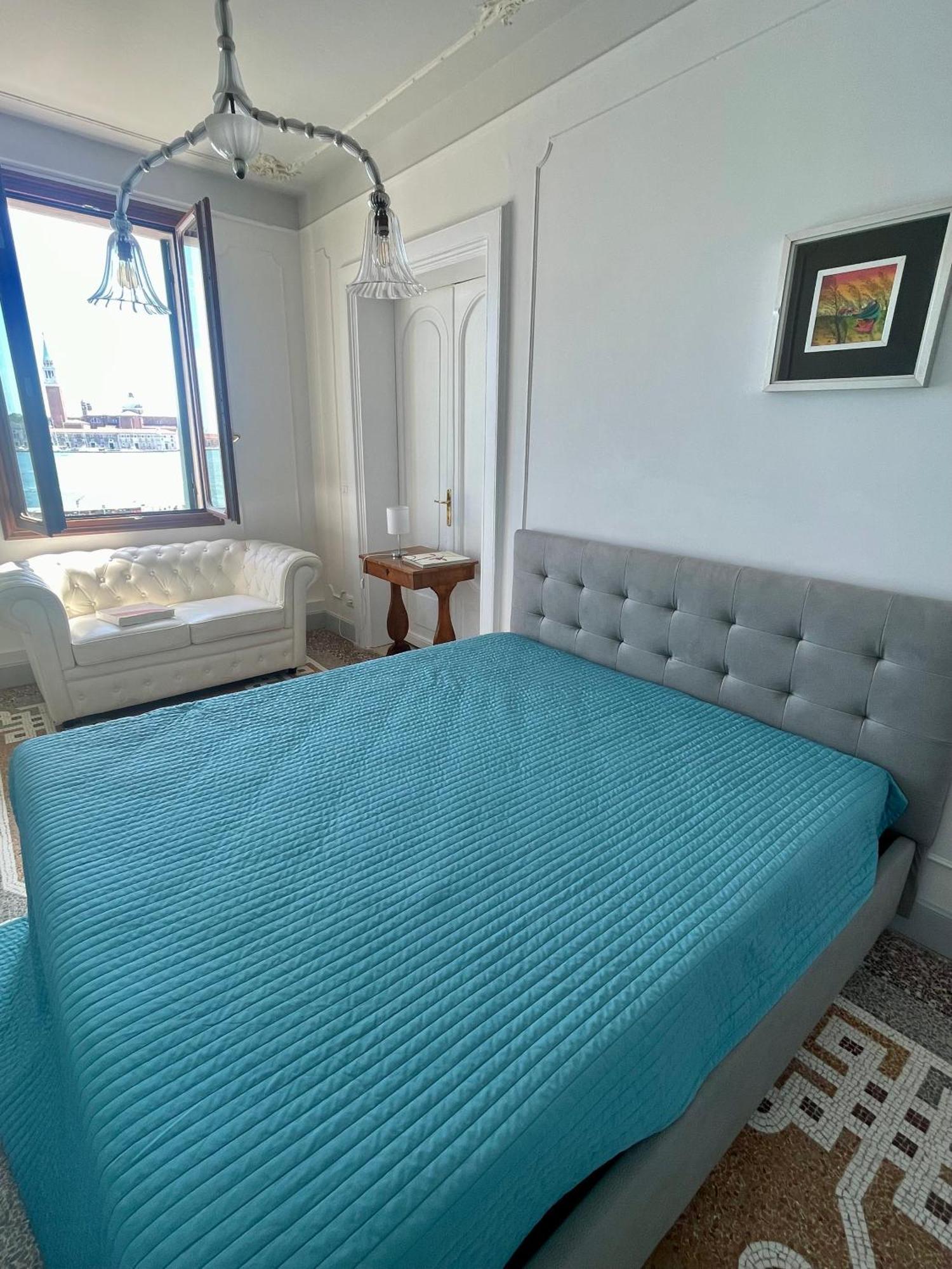 Апартаменты The B Collection - San Marco Riva Schiavoni Венеция Экстерьер фото